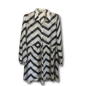 Freebird Black & White Chevron Tunic